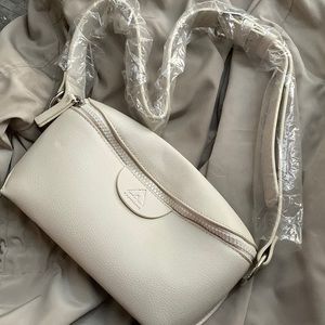 Kaiya belt bag